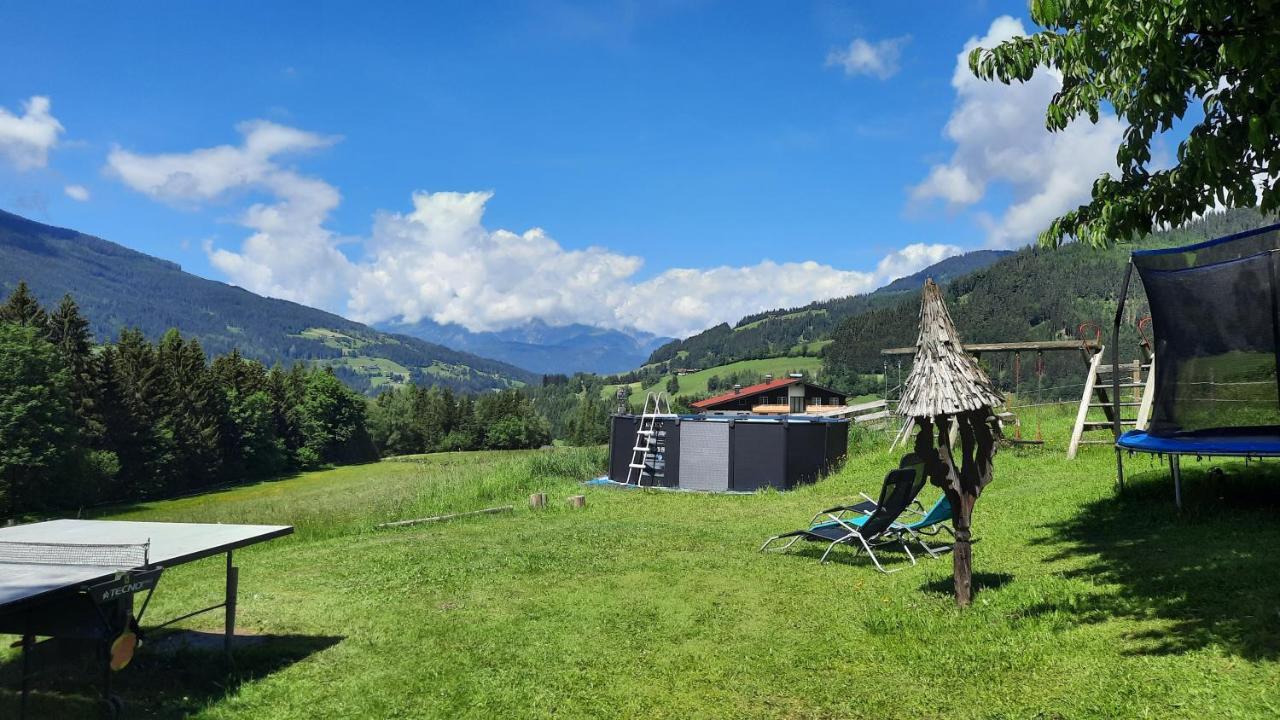 Ferienwohnung Hexenhaus Hüttau Exterior foto